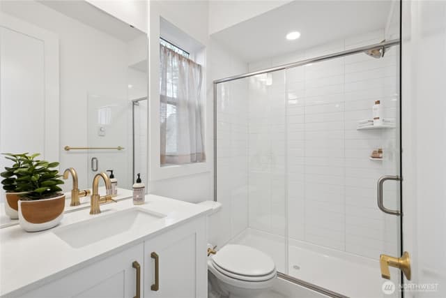 Property photo for 18923 99th Place NE #C, Bothell photo 5