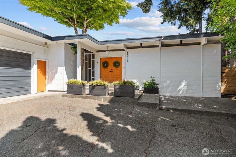 Property photo for 6807 44th Street Court W, University Place photo 2