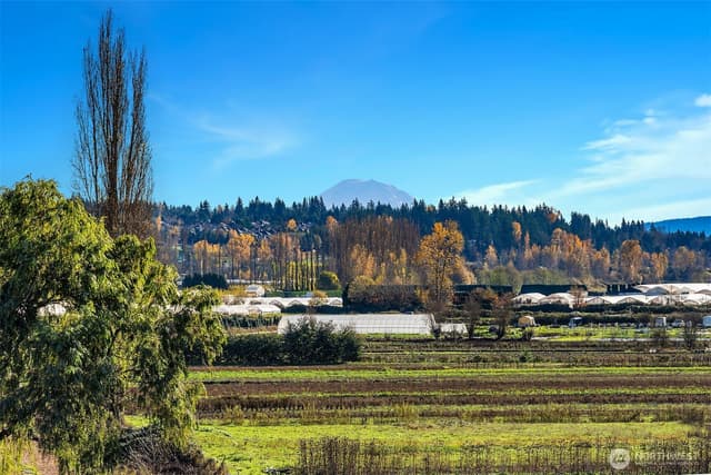 Property photo for 14347 NE 147th Court #14D, Woodinville photo 3
