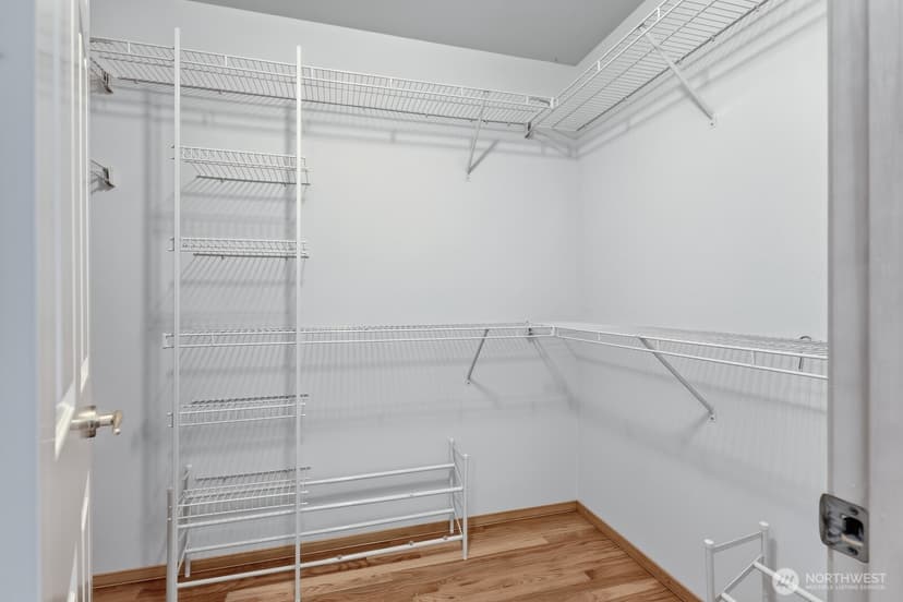 Property photo for 18009 Ambleside Court, Arlington photo 24