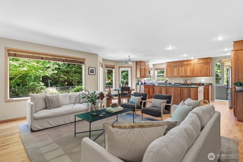 Property photo for 18009 Ambleside Court, Arlington photo 14