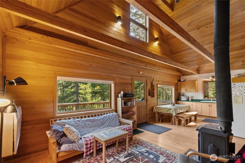 Property photo for 540 Hub Lane, Cle Elum photo 10