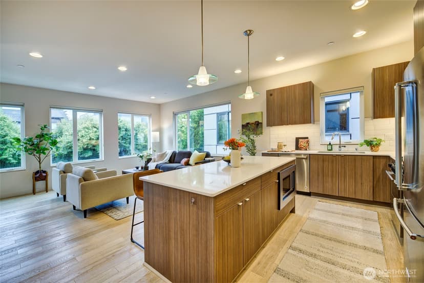 Property photo for 3834 California Avenue SW, Seattle photo 17