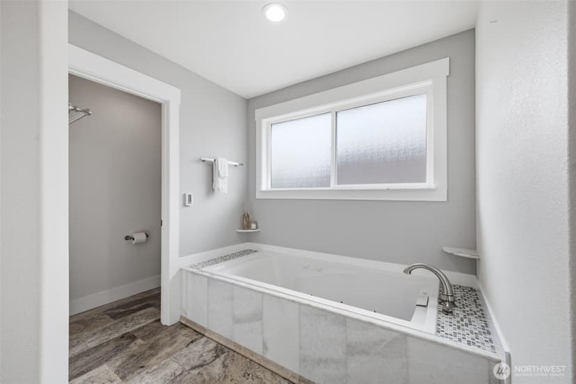 Property photo for 20910 Church Lake Drive E, Bonney Lake photo 12