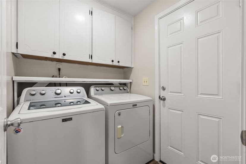Property photo for 14920 12th Avenue E, Tacoma photo 12