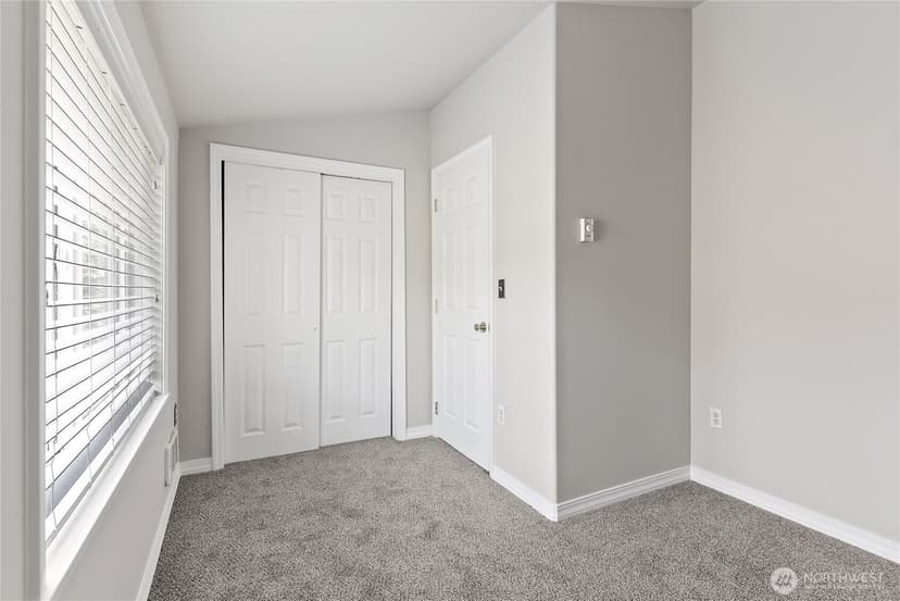 Property photo for 7703 11th Avenue SW, Seattle photo 21