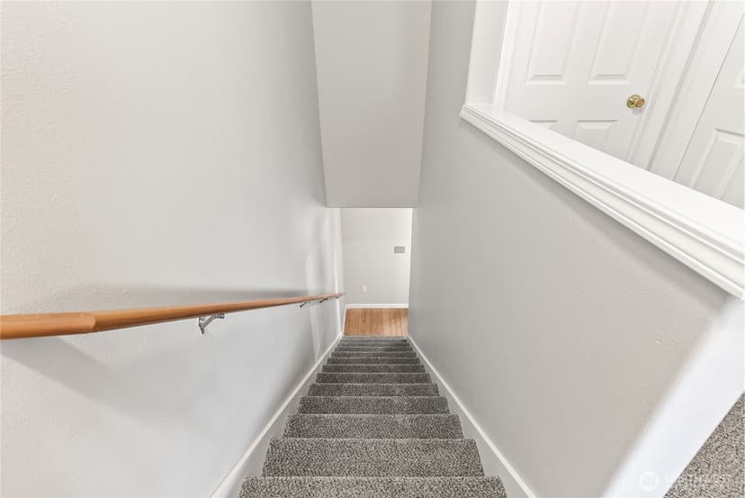 Property photo for 7703 11th Avenue SW, Seattle photo 17