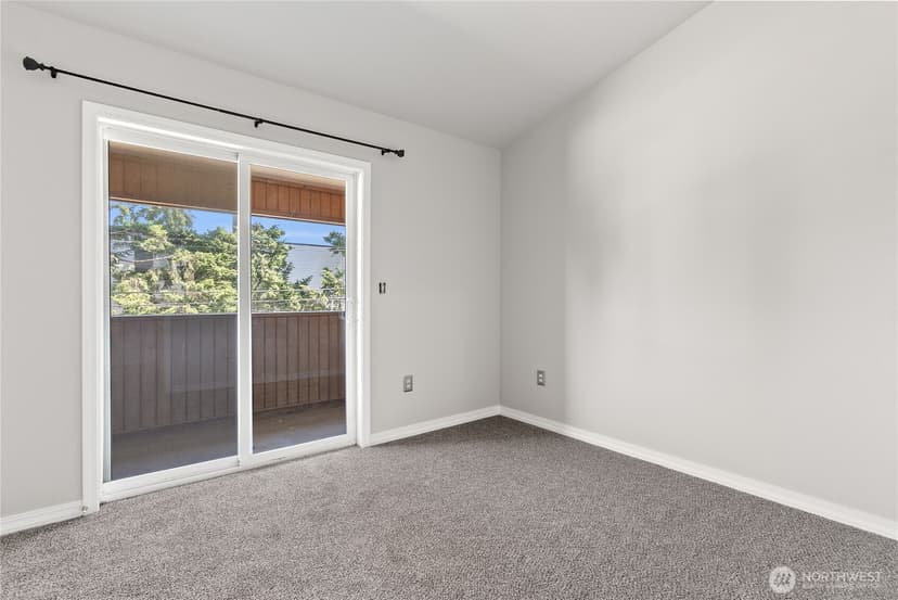 Property photo for 7703 11th Avenue SW, Seattle photo 23