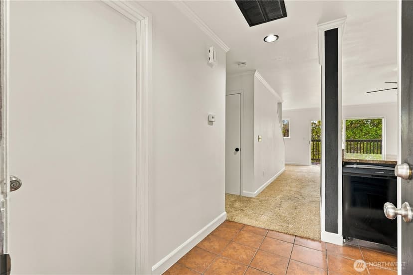 Property photo for 501 23rd Avenue S #C3, Seattle photo 23