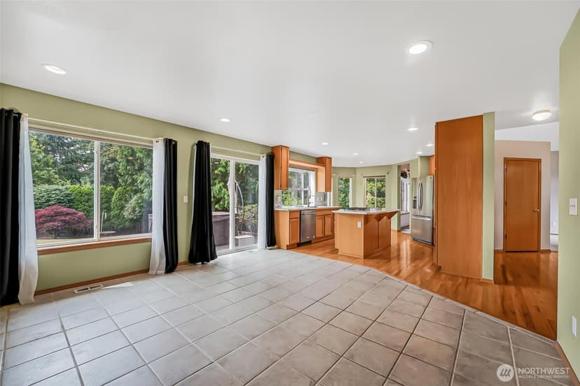 Property photo for 19810 11th Street E, Lake Tapps photo 10
