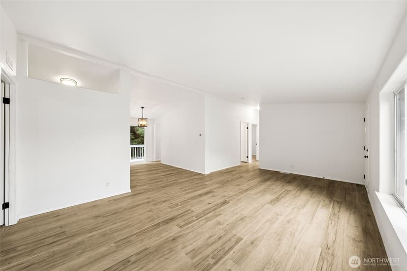 Property photo for 9421 21st Avenue E, Tacoma photo 15