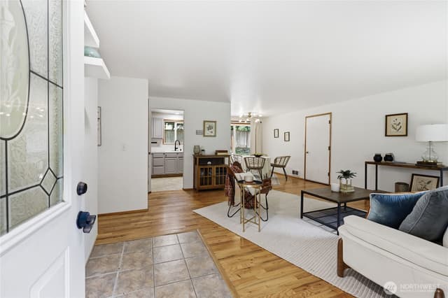 Property photo for 22250 NE Sea Vista, Poulsbo photo 5