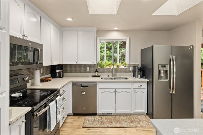 Property photo for 10913 30th Street Ct E, Edgewood photo 8