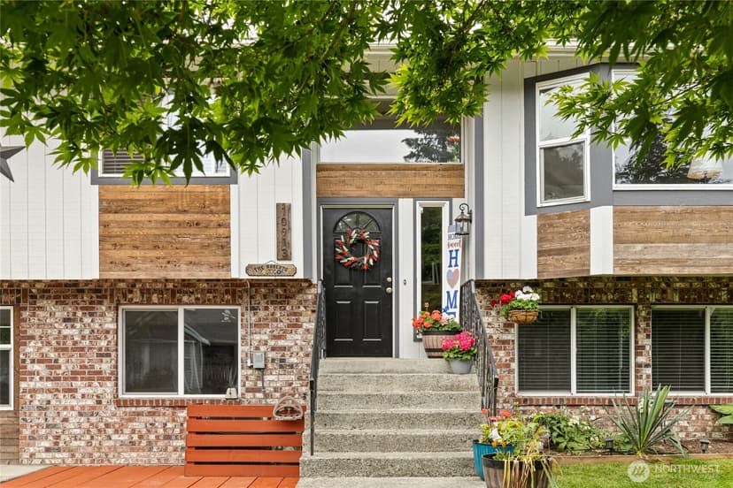 Property photo for 10913 30th Street Ct E, Edgewood photo 4