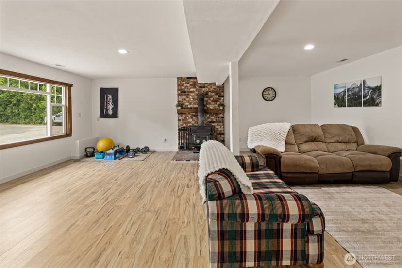 Property photo for 10913 30th Street Ct E, Edgewood photo 23