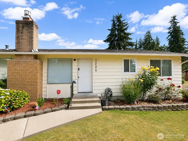 Property photo for 3205 S 291st Street, Auburn photo 3