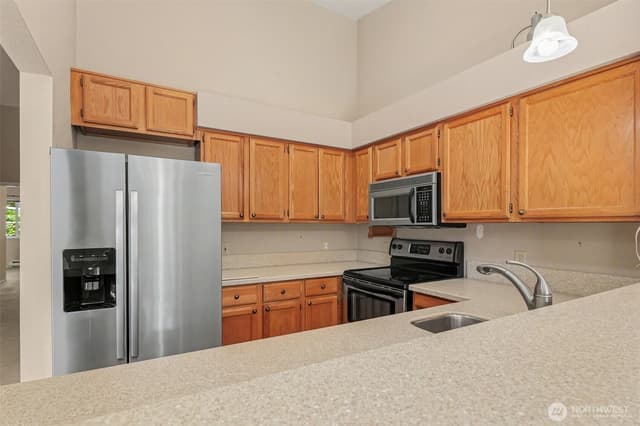 Property photo for 202 Mountain Park Boulevard #B303, Issaquah photo 4