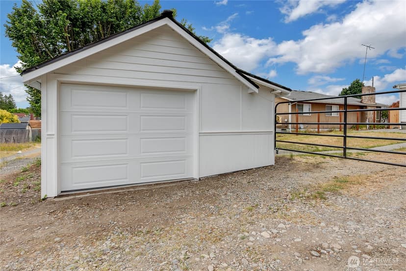 Property photo for 6826 S Montgomery Street, Tacoma photo 16