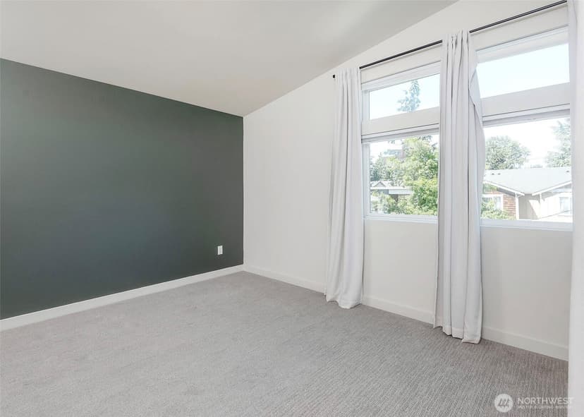 Property photo for 12032 33rd Ave NE #F, Seattle photo 16