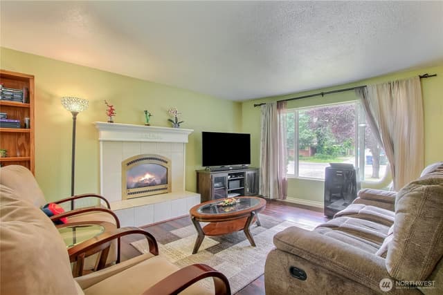Property photo for 18233 SE 262nd Place, Covington photo 3