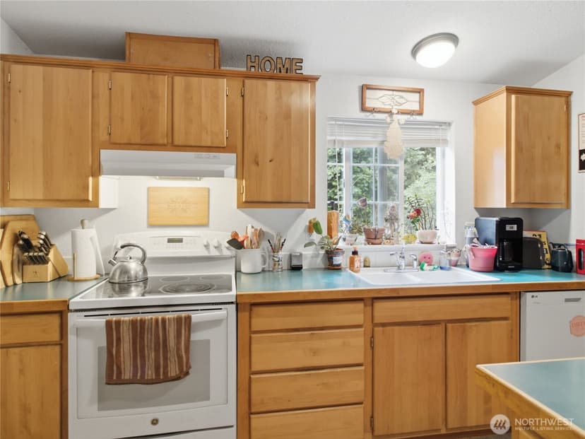 Property photo for 16615 36th Street Ct E, Lake Tapps photo 11