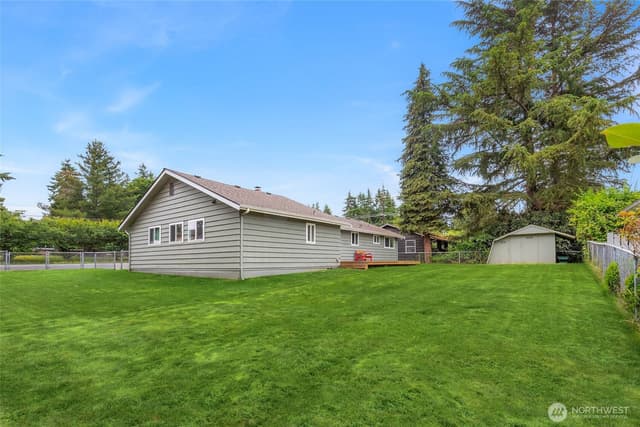 Property photo for 21124 50th Place W, Lynnwood photo 5