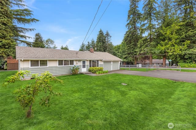 Property photo for 21124 50th Place W, Lynnwood photo 2