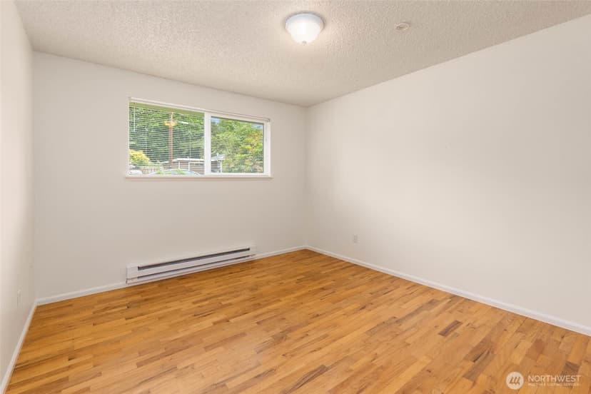 Property photo for 21124 50th Place W, Lynnwood photo 13