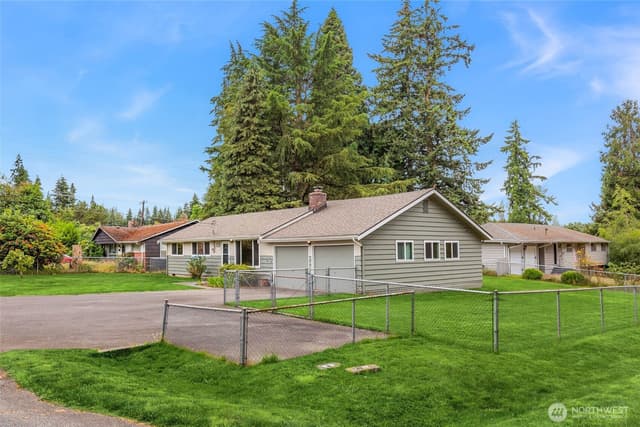 Property photo for 21124 50th Place W, Lynnwood photo 3