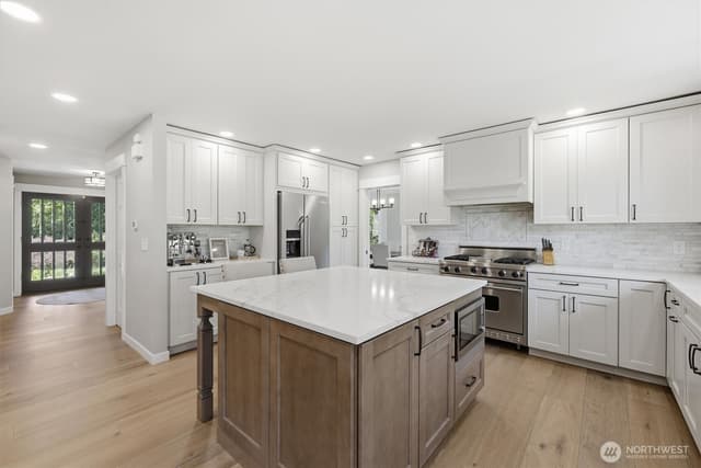 Property photo for 20919 SE 213th Street, Maple Valley photo 5