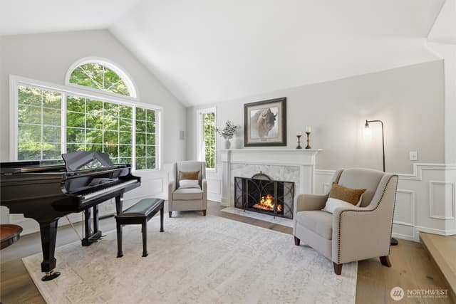 Property photo for 20919 SE 213th Street, Maple Valley photo 4