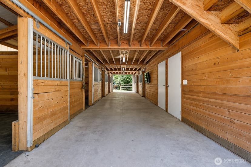 Property photo for 20919 SE 213th Street, Maple Valley photo 25