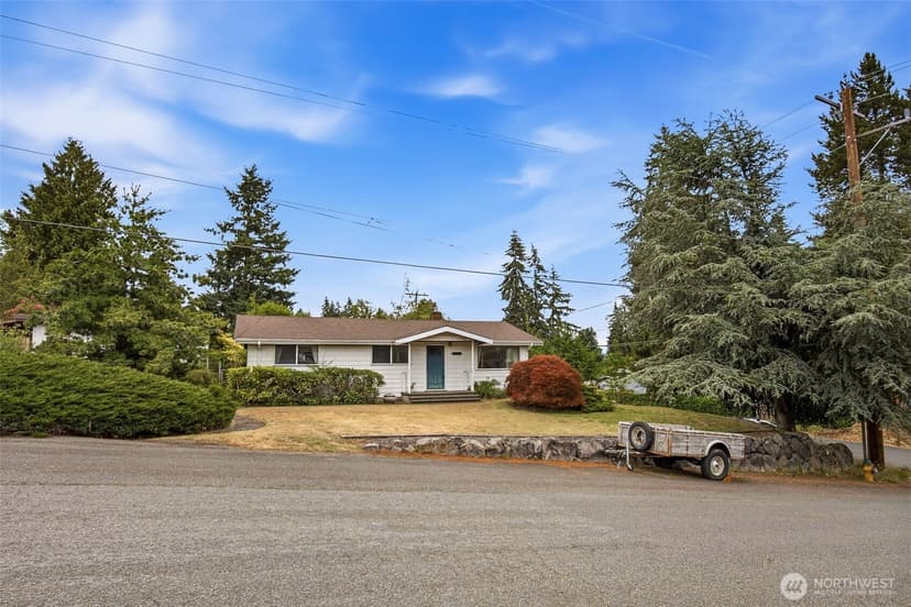 Property photo for 16262 15th Avenue SW, Burien photo 14