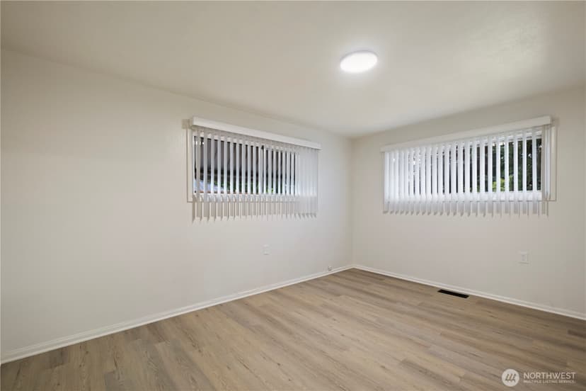 Property photo for 8408 121st Street SW, Lakewood photo 17