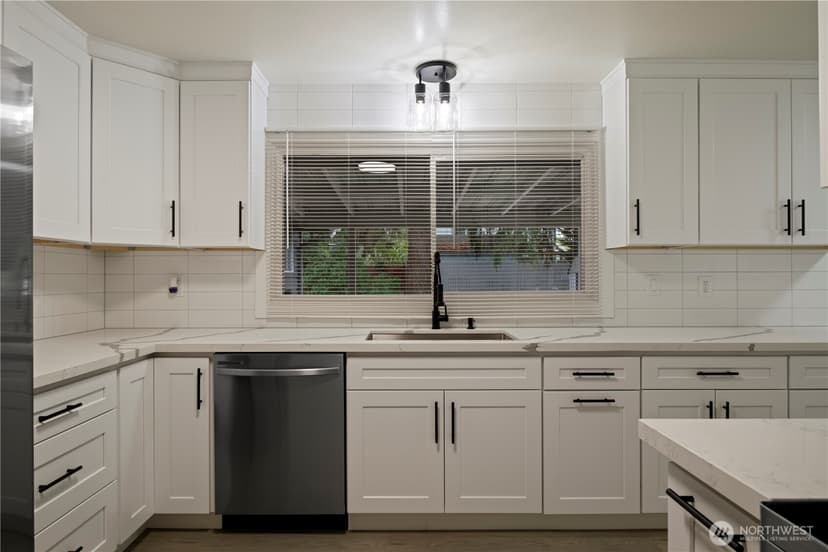 Property photo for 8408 121st Street SW, Lakewood photo 8