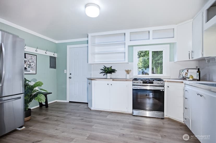 Property photo for 2161 Marine Drive, Bremerton photo 11