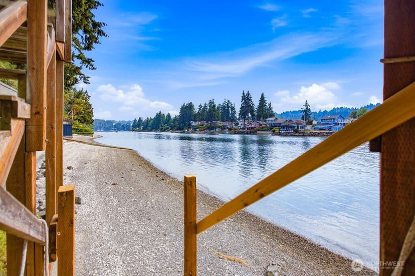 Property photo for 2161 Marine Drive, Bremerton photo 32