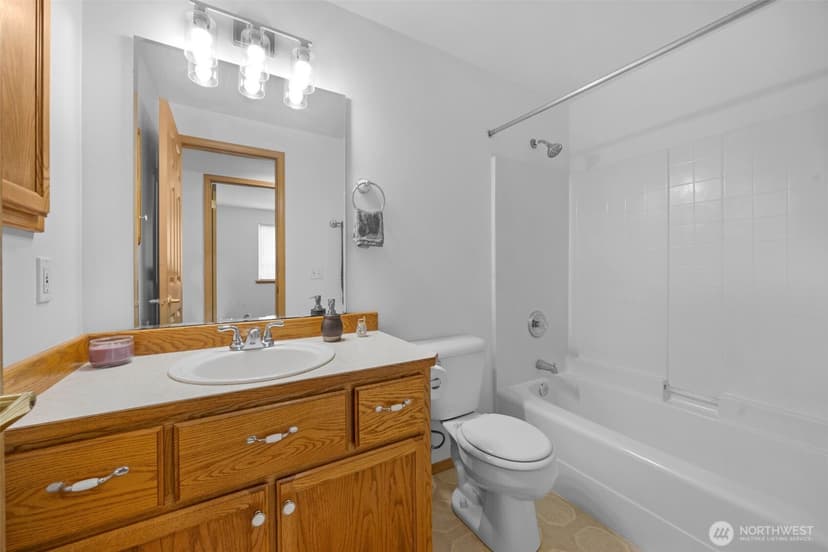 Property photo for 5119 113th Place NE, Marysville photo 18