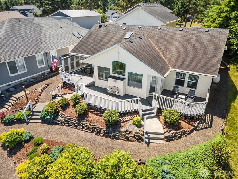 Property photo for 772 Falls of Clyde Loop SE, Ocean Shores photo 32