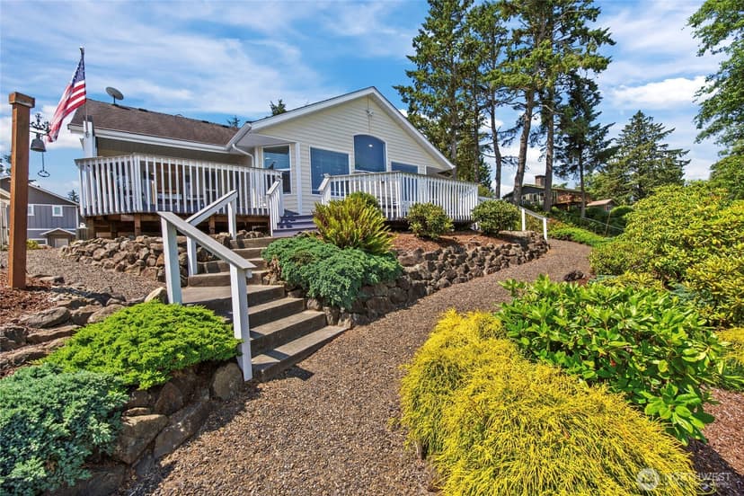 Property photo for 772 Falls of Clyde Loop SE, Ocean Shores photo 28