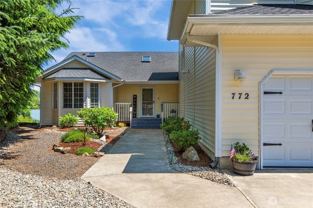 Property photo for 772 Falls of Clyde Loop SE, Ocean Shores photo 5