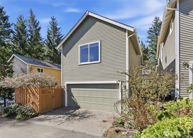 Property photo for 36703 SE Gravenstein Court, Snoqualmie photo 2