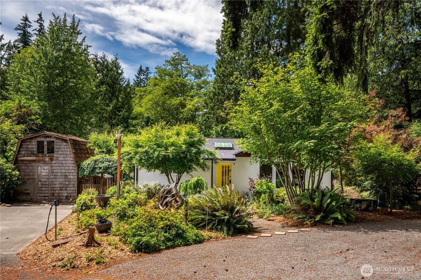 Property photo for 18104 76th Avenue W, Edmonds photo 3