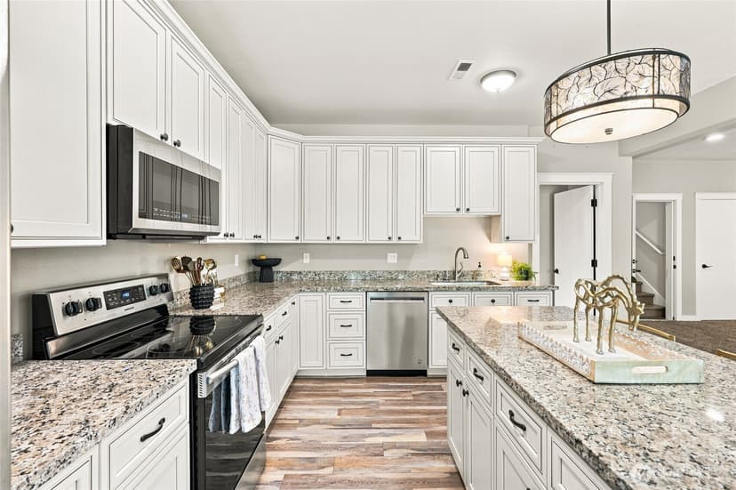 Property photo for 18012 Ambleside Court, Arlington photo 35