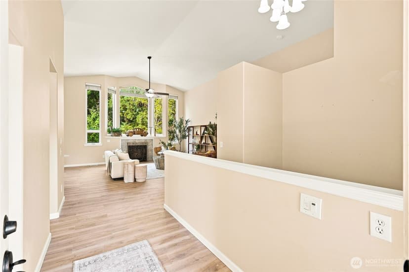 Property photo for 18012 Ambleside Court, Arlington photo 8
