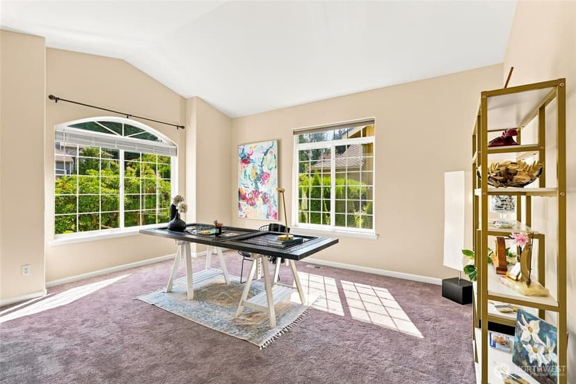 Property photo for 18012 Ambleside Court, Arlington photo 23