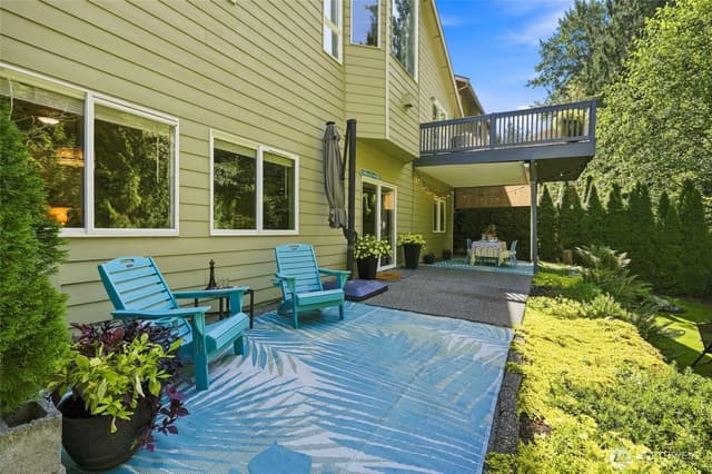 Property photo for 18012 Ambleside Court, Arlington photo 5