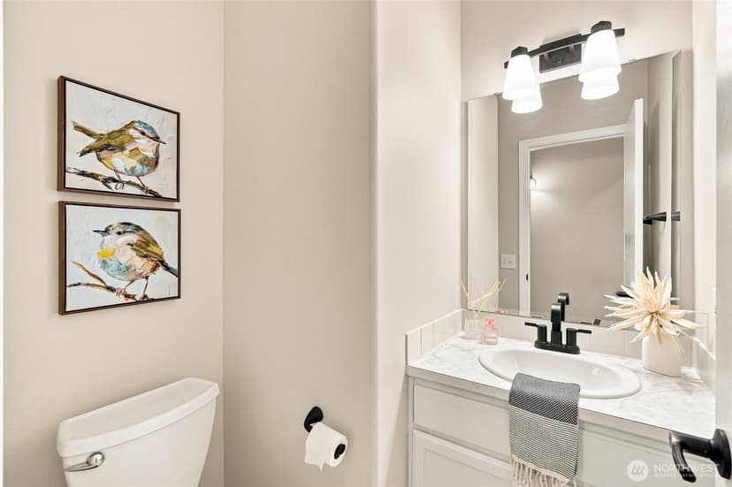 Property photo for 18012 Ambleside Court, Arlington photo 28