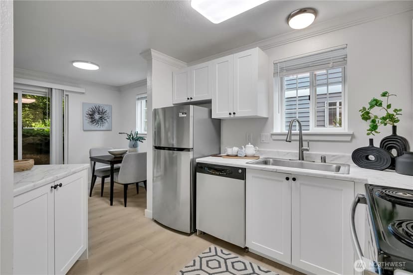 Property photo for 23410 18th Avenue S #J102, Des Moines photo 10