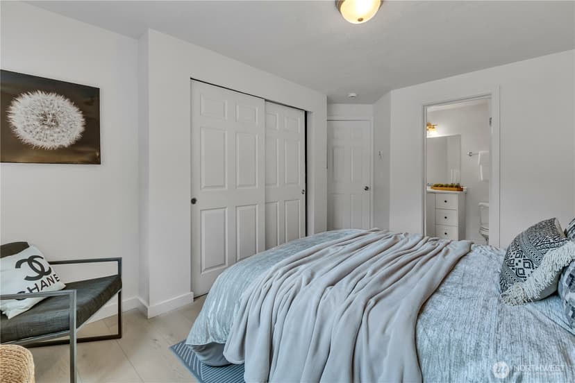 Property photo for 23410 18th Avenue S #J102, Des Moines photo 16